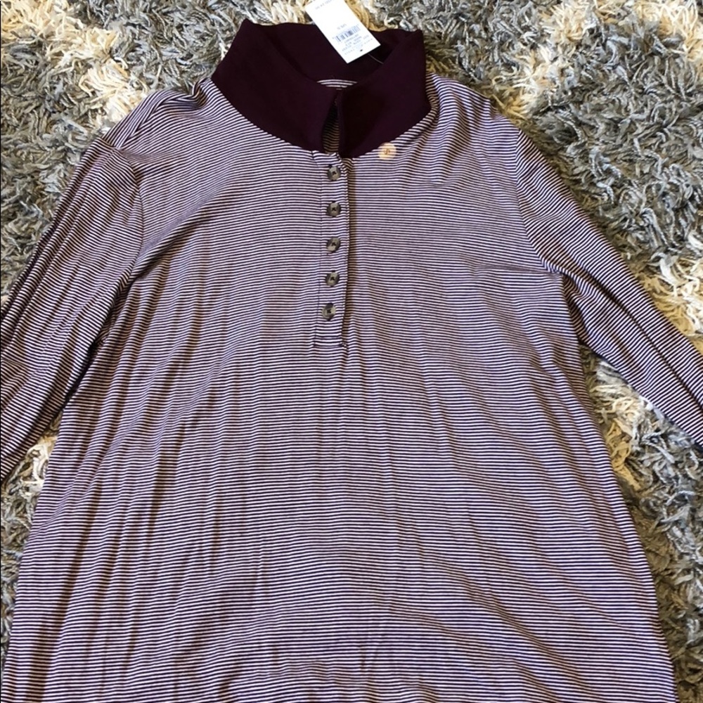 (NWT) American eagle maroon with stripes